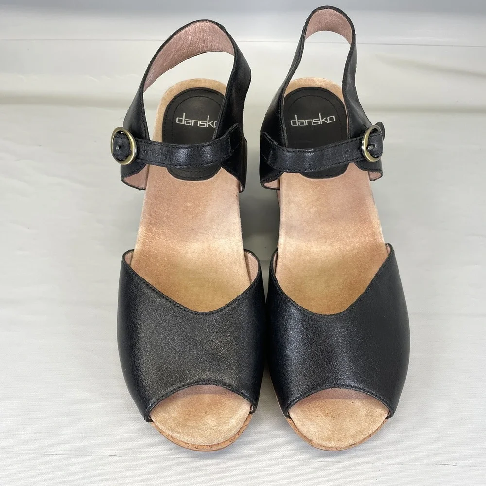 Dansko Charlotte Wedge Sandals Womens Size 39 US 8.5 Black Leather Buckle Shoes